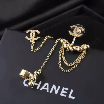 シャネル イヤリング 2025SS 耐久性抜群 CHANEL