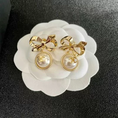 シャネル ピアス 2025SS 特殊加工 CHANEL