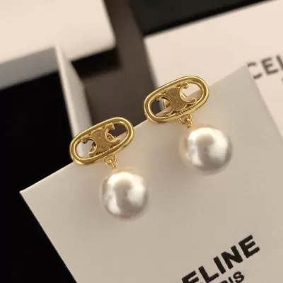 セリーヌ イヤリング 2025SS サビにくい CELINE