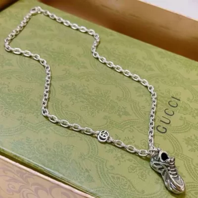 グッチ ネックレス 2025SS ワードローブの定番 GUCCI