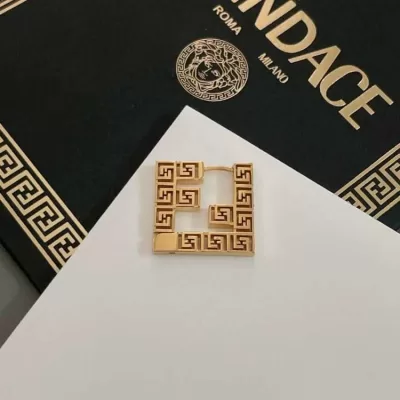 ディオール ピアス 2025SS 永遠のスタイル DIOR