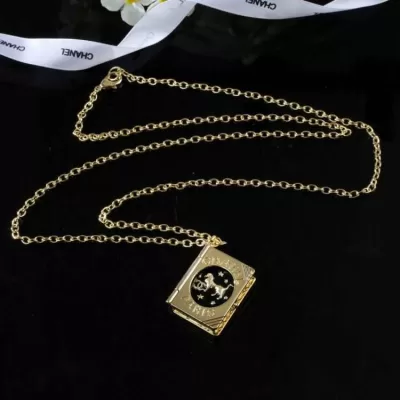 シャネル ネックレス 2025SS 年代を選ばない CHANEL