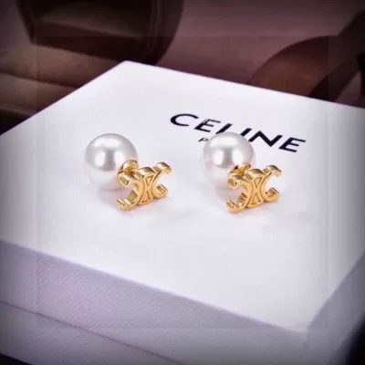 セリーヌ イヤリング 2025SS 色褪せない CELINE