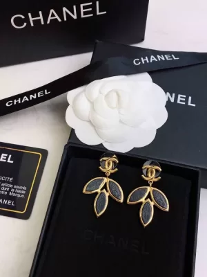 シャネル ピアス 2025SS 摩擦に強い CHANEL