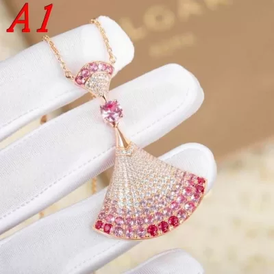 ブルガリ ネックレス 2025SS どんな装いにも合う BVLGARI