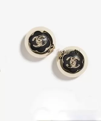 シャネル ピアス 2025SS サビにくい CHANEL