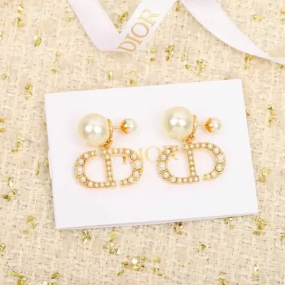 ディオール ピアス 2025SS 傷つきにくい DIOR