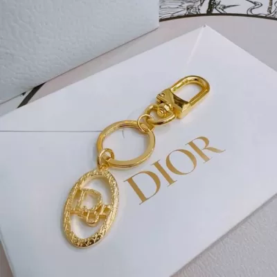 ディオール キーホルダー 2025SS 色褪せない DIOR