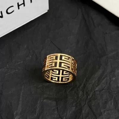 ジバンシィ リング/指輪 2025SS コーデの要 GIVENCHY