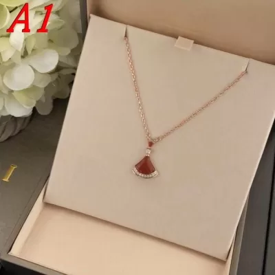 ブルガリ ネックレス 2025SS トレンドに左右されない BVLGARI