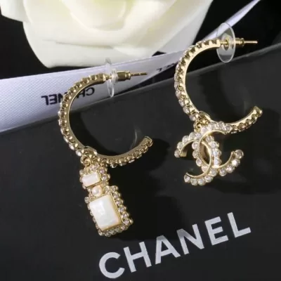 シャネル イヤリング 2025SS シンプルイズベスト CHANEL
