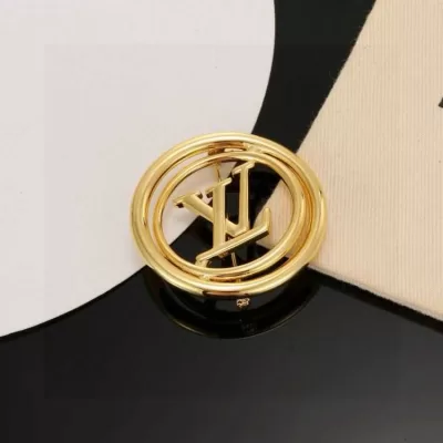 ルイヴィトン ブローチ 2025SS 上質な基本 LOUIS VUITTON