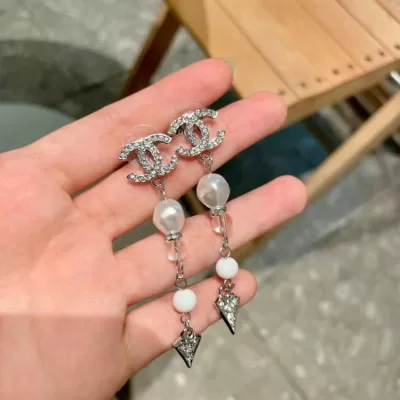 シャネル イヤリング 2025SS 永遠のスタイル CHANEL