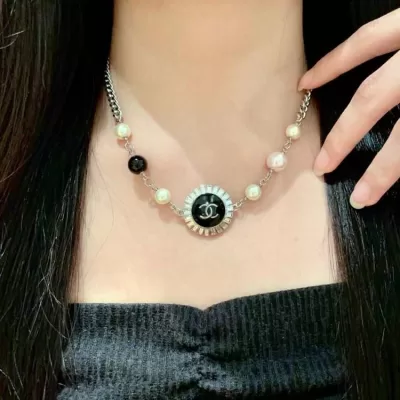 シャネル ネックレス 2025SS フォーマルにもカジュアルにも CHANEL