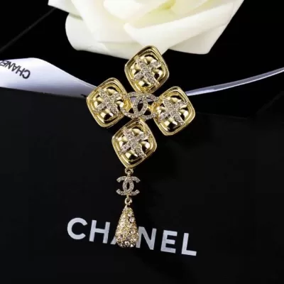 シャネル ブローチ 2025SS 長持ち CHANEL