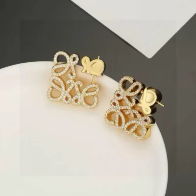 ロエベ ピアス 2025SS 手入れ不要 LOEWE