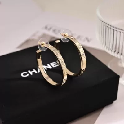 シャネル イヤリング 2025SS 衝撃吸収 CHANEL