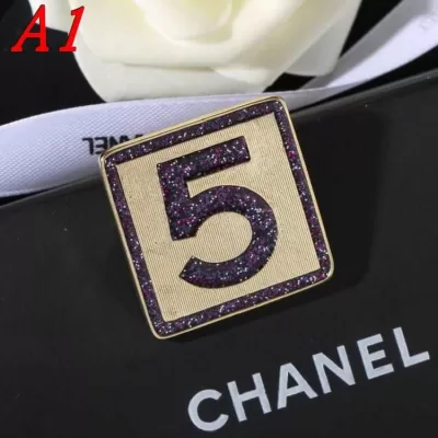 シャネル ブローチ 2025SS 伝統的 CHANEL