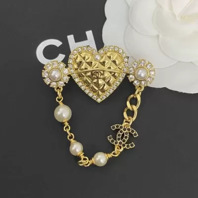 シャネル ブローチ 2025SS 高級メッキ CHANEL