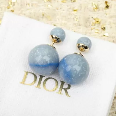 ディオール ピアス 2025SS メッキ剥がれない DIOR