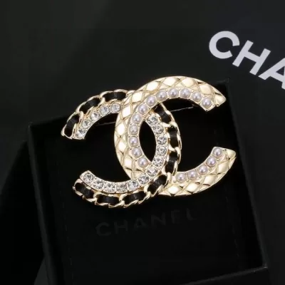 シャネル ブローチ 2025SS 退色防止 CHANEL