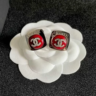 シャネル ピアス 2025SS 初日そのまま CHANEL