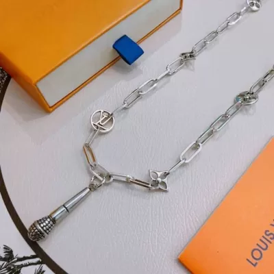 ルイヴィトン ネックレス 2025SS 汗で変色しない LOUIS VUITTON