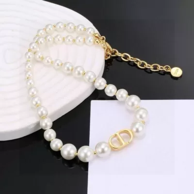 ディオール ネックレス 2025SS どんな装いにも合う DIOR