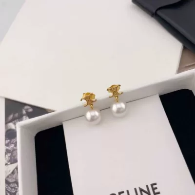 セリーヌ ピアス 2025SS 精密加工 CELINE