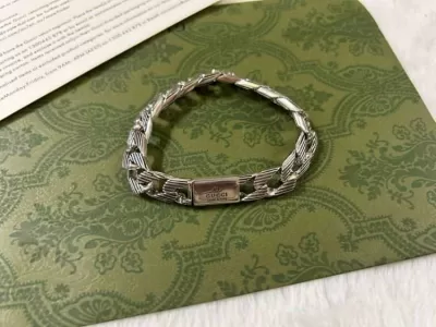 グッチ ブレスレット/バングル 2025SS スポーツ対応 GUCCI