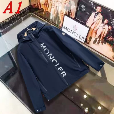 新入荷 モンクレール コート ネーム入り