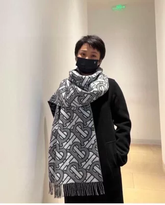 2025新品 バーバリー ショール トレンド 男女兼用