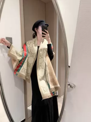 2025新品 グッチ ショール 厳選 男女兼用