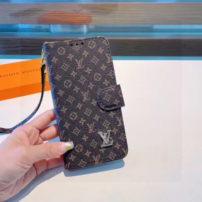 2026新品LOUIS VUITTONルイヴィトンIPHONE 携帯カバーフューチャリスティック