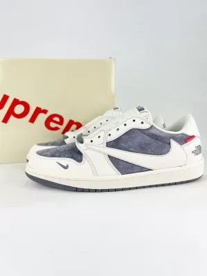2026FW SUPREME スニーカー インスタ映え