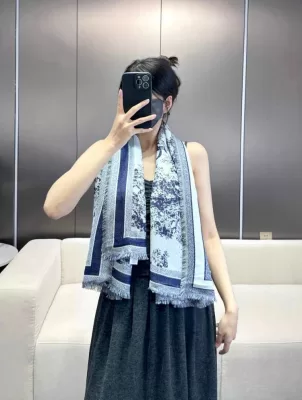 2025AW ディオール ショール 話題 男女兼用