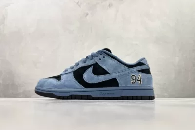 2026FW SUPREME スニーカー グラフィック