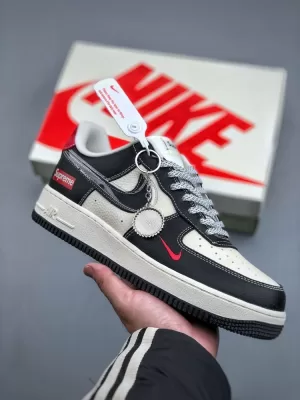 2026新作 SUPREME スニーカー エキサイティング