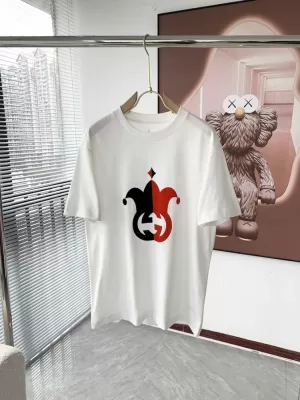 グッチ 【エモーショナル】 アーバンシックTシャツ リラックスムード 着回し自在