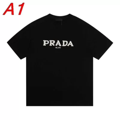 2026年コレクション プラダ 【エモーショナル】 アーバンシックTシャツ リラックスムード 着回し自在