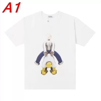 ロエベ 【クール&カジュアル】 エッジーなTシャツ ストリート系 着回し自在