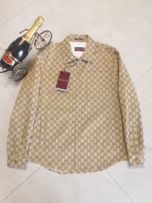 グッチ コート 完売次第終了早い者勝ち