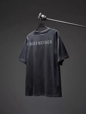 2026年コレクション バレンシアガ 【完売必至】 コレクションTシャツ ハイセンス デイリーユース