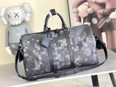 期間限定価格2026新作ルイヴィトンメンズバッグ