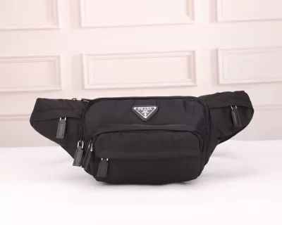 新商品☆完売必至2026SSプラダメンズバッグ