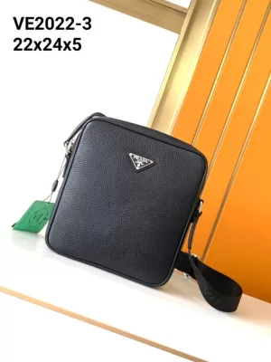 先行販売2026SSプラダメンズバッグ