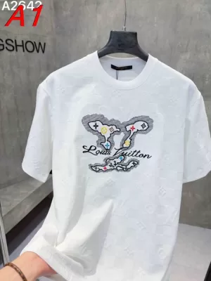 NEW ARRIVAL ルイヴィトン 【再入荷】 バイラルTシャツ 数量限定 デイリーユース