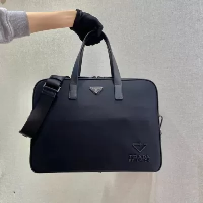 人気新商品2026新品プラダメンズバッグ