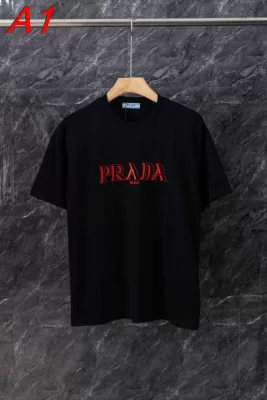 最新作 プラダ 【デイリー】 着回し自在Tシャツ コスパ良 シンプル