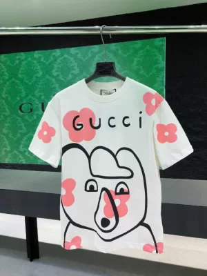 2026年コレクション グッチ 【アメカジ】 ヴィンテージ風Tシャツ ワークスタイル 着回し自在